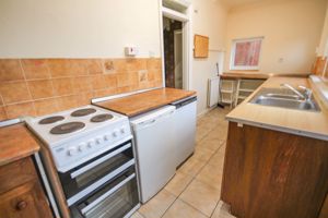 Photo 13- click for photo gallery